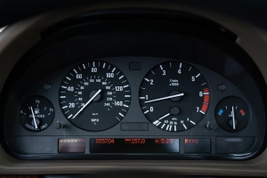 2001 BMW (E38) 740i M Sport thumbnail