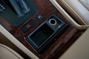 2001 BMW (E38) 740i M Sport thumbnail