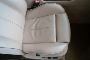 2001 BMW (E38) 740i M Sport thumbnail