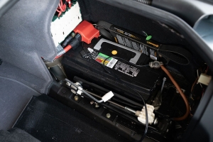 2001 BMW (E38) 740i M Sport thumbnail