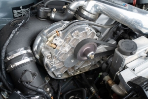 2001 BMW (E38) 740i M Sport thumbnail