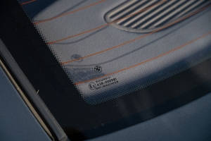2001 BMW (E38) 740i M Sport thumbnail