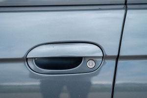2001 BMW (E38) 740i M Sport thumbnail