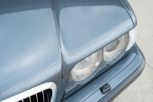 2001 BMW (E38) 740i M Sport thumbnail