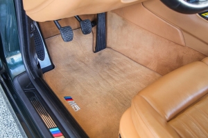 2001 BMW (E39) M5 thumbnail