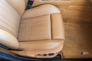 2001 BMW (E39) M5 thumbnail