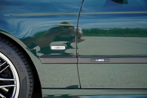 2001 BMW (E39) M5 thumbnail