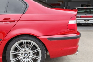 2003 BMW 330i ZHP Sedan thumbnail