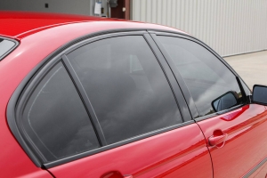 2003 BMW 330i ZHP Sedan thumbnail