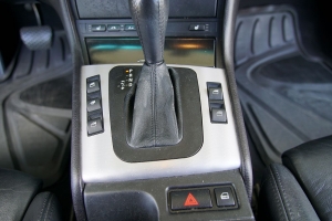 2004 BMW (E46) 330Ci Hardtop Convertible thumbnail