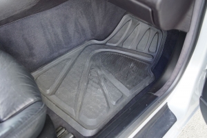 2004 BMW (E46) 330Ci Hardtop Convertible thumbnail