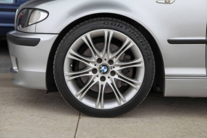 2004 BMW 330i ZHP Sedan thumbnail