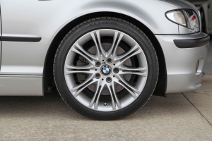 2004 BMW 330i ZHP Sedan thumbnail