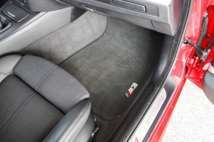 2008 BMW M3 Sedan thumbnail