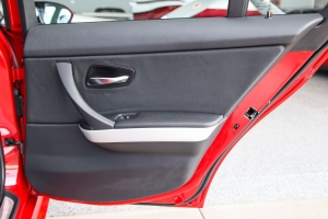 2008 BMW M3 Sedan thumbnail