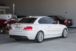 2011 BMW (E82) 128i M Sport thumbnail