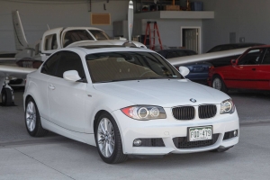 2011 BMW (E82) 128i M Sport thumbnail