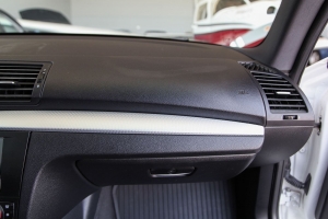 2011 BMW (E82) 128i M Sport thumbnail