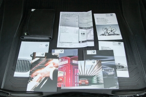 2011 BMW (E82) 128i M Sport thumbnail