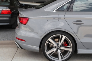 2017 Audi RS 3 thumbnail