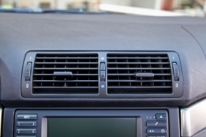 2002 BMW Dinan M5 thumbnail