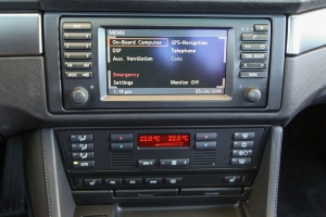 2003 BMW (E39) M5 thumbnail