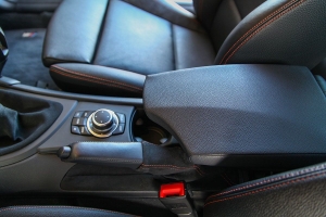 2011 BMW (E82) 1 Series M Coupe (1M Coupe) thumbnail
