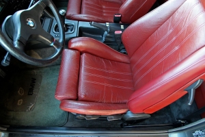 1987 BMW (E30) 325iS thumbnail