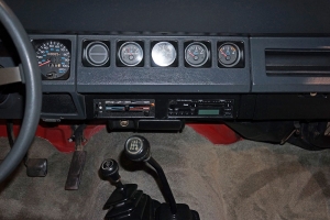 1993 Jeep Wrangler YJ thumbnail