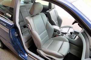 2004 BMW 325Ci thumbnail