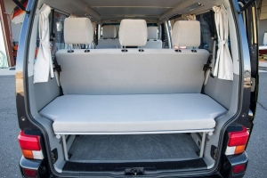 2002 Volkswagen Eurovan MV Weekender thumbnail