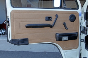 11988 Volkswagen Caravelle (Vanagon) Syncro thumbnail