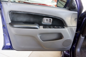 2002 Toyota 4Runner SR5 thumbnail