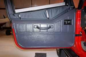 1993 Jeep Wrangler YJ thumbnail
