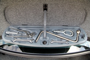 2004 BMW 325Ci thumbnail
