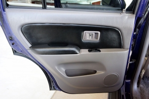 2002 Toyota 4Runner SR5 thumbnail