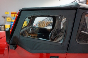 1993 Jeep Wrangler YJ thumbnail