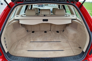 2002 BMW E46 330xi Sport Wagon thumbnail