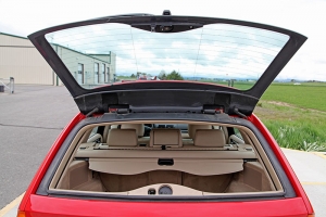 2002 BMW E46 330xi Sport Wagon thumbnail