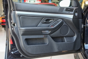 2003 BMW (E39) M5 thumbnail