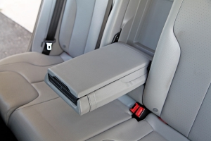 2008 Volkswagen Passat Wagon 2.0T thumbnail