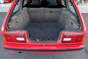 1991 BMW (E30) 316i Touring thumbnail