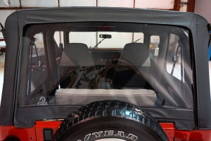 1993 Jeep Wrangler YJ thumbnail