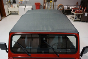 1993 Jeep Wrangler YJ thumbnail