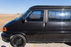 2002 Volkswagen Eurovan MV Weekender thumbnail