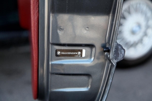 1987 BMW (E30) 325iS thumbnail