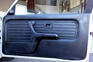 1988 BMW (E30) 325iS thumbnail