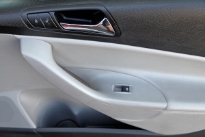 2008 Volkswagen Passat Wagon 2.0T thumbnail