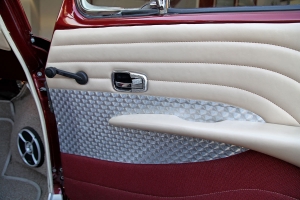 1965 Volkswagen Type III Notchback thumbnail