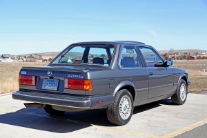 1987 BMW (E30) 325iS thumbnail
